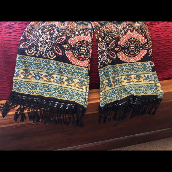 Capris - Picture 2 of 2